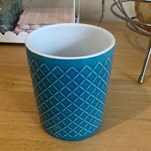 Blue Ceramic Pencil Holder with Diamond Pattern